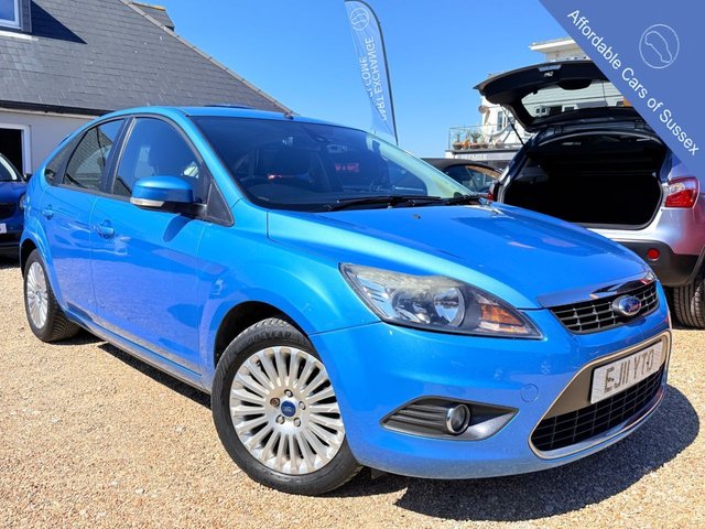 View our Ford Focus range