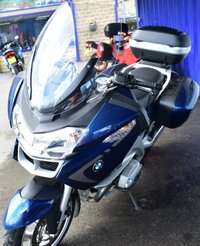 USED 2009 BMW R 1200 RT 1200 Tourer Petrol Manual (109 ps) Top Spec Level, The Ultimate Cruiser, Heated Seat And Grips, Electric Touring Screen, Electronic Suspension Adjustment, The ultimate touring experience.  Full Main Dealer Service History.
