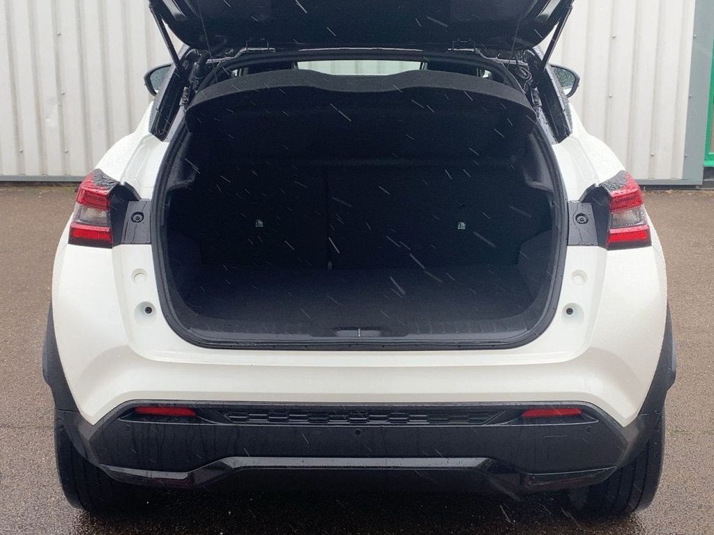 USED 2022 72 NISSAN JUKE 1.6 Tekna+ SUV 5dr Petrol Hybrid Auto Euro 6 (143 ps) SUV