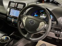 USED 2015 15 NISSAN LEAF 24kWh Tekna Hatchback 5dr Electric Auto (107 bhp) 