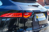 USED 2019 19 JAGUAR F-PACE 2.0 D180 Portfolio SUV 5dr Diesel Auto AWD Euro 6 (s/s) (180 ps) 