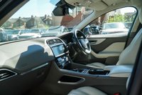 USED 2019 19 JAGUAR F-PACE 2.0 D180 Portfolio SUV 5dr Diesel Auto AWD Euro 6 (s/s) (180 ps) 