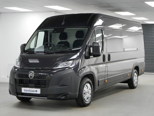 View our Citroen Relay 35 HEAVY 2.2 BLUEHDI 140 L4 H2 X-LONG ENTERPRISE TECHNO PLUS