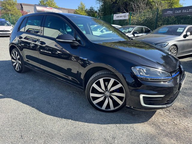 View our VOLKSWAGEN GOLF