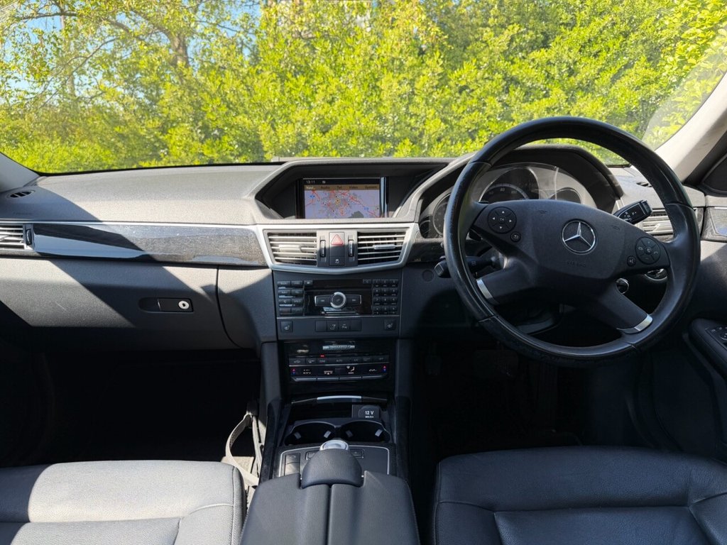 USED 2009 59 MERCEDES-BENZ E-CLASS 3.0 E350 CDI V6 BlueEfficiency Avantgarde Saloon 4dr Diesel G-Tronic Euro 5 (231 ps) A Well Cared for Fine Driving Example with Heated Leather with Electric Memory Adjustment and Satellite Navigation and Mercedes Service History to 79k