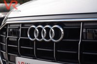 USED 2019 H AUDI Q8 3.0 TDI V6 50 S line SUV 5dr Diesel Tiptronic quattro Euro 6 (s/s) (286 ps) CarPlay + Sunroof + Reverse Camera