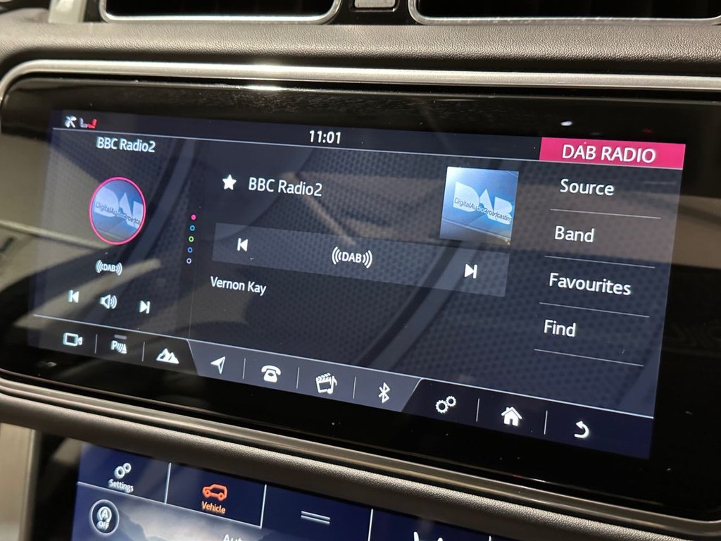 USED 2020 20 LAND ROVER RANGE ROVER 3.0 SD V6 Vogue SE SUV 5dr Diesel Auto 4WD Euro 6 (s/s) (275 ps) 