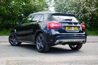 USED 2019 19 MERCEDES-BENZ GLA 1.6 GLA200 AMG Line SUV 5dr Petrol 7G-DCT Euro 6 (s/s) (156 ps) COSMOS BLACK METALLIC PAINTWORK + APPLE CARPLAY + ANDROID AUTO
