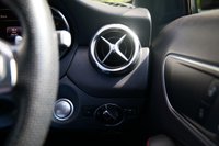 USED 2019 19 MERCEDES-BENZ GLA 1.6 GLA200 AMG Line SUV 5dr Petrol 7G-DCT Euro 6 (s/s) (156 ps) COSMOS BLACK METALLIC PAINTWORK + APPLE CARPLAY + ANDROID AUTO