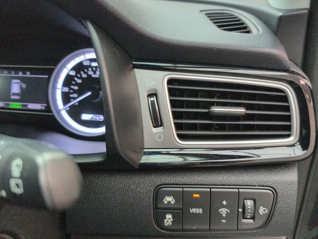 USED 2018 18 KIA NIRO 1.6 Niro 3 PHEV Semi-Auto 5dr CLICK+COLLECT / HOME DELIVERY