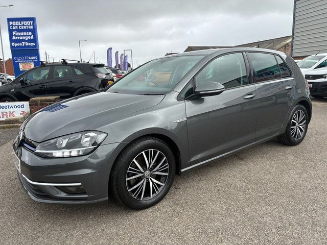 View our Volkswagen Golf range