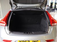 USED 2017 67 VOLVO V40 2.0 D2 Inscription Hatchback 5dr Diesel Manual Euro 6 (s/s) (120 ps) FAMILY CAR / VERY CLEAN