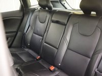 USED 2017 67 VOLVO V40 2.0 D2 Inscription Hatchback 5dr Diesel Manual Euro 6 (s/s) (120 ps) FAMILY CAR / VERY CLEAN