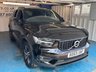 USED 2019 69 VOLVO XC40 1.5 T3 R-Design SUV 5dr Petrol Manual Euro 6 (s/s) (163 ps)+2 KEYS+1 FORMER KEEPER+FSH WITH NEW CLUTCH AND FLYWHEEL+NAV+HALF LEATHER SEATS+PARK CONTROL+PRIVACY+CLIMATE+MEDIA+BLUETOOTH+18