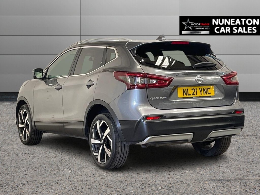 USED 2021 21 NISSAN QASHQAI 1.3 DIG-T N-Motion SUV 5dr Petrol DCT Auto Euro 6 (s/s) (160 ps) PANORAMIC GLASS ROOF