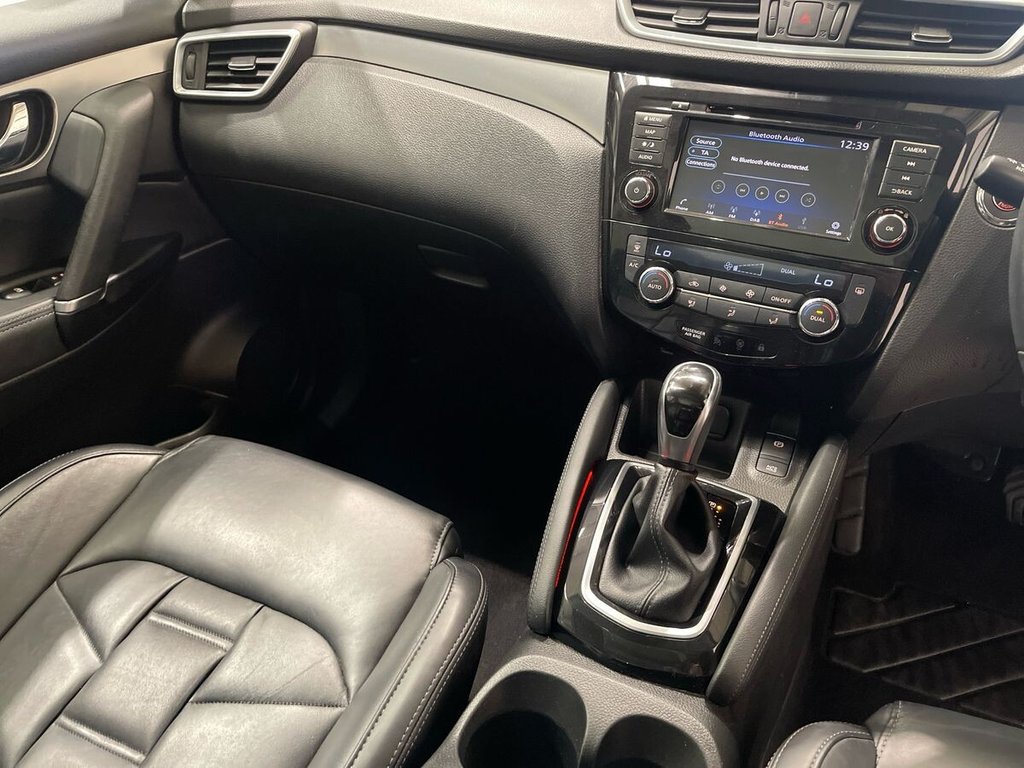 USED 2021 21 NISSAN QASHQAI 1.3 DIG-T N-Motion SUV 5dr Petrol DCT Auto Euro 6 (s/s) (160 ps) PANORAMIC GLASS ROOF