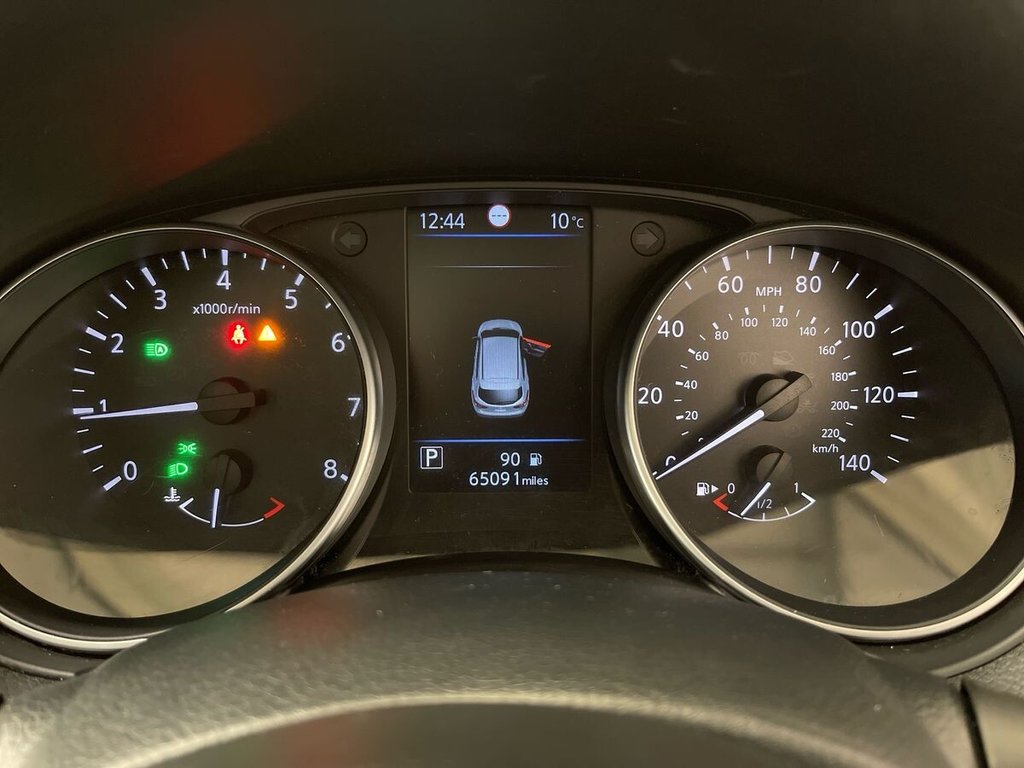USED 2021 21 NISSAN QASHQAI 1.3 DIG-T N-Motion SUV 5dr Petrol DCT Auto Euro 6 (s/s) (160 ps) PANORAMIC GLASS ROOF