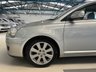 USED 2009 58 TOYOTA AVENSIS 2.2 D-4D TR Hatchback 5dr Diesel Manual (156 g/km, 148 bhp) 