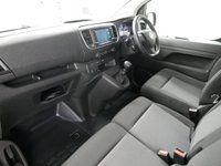 USED 2023 72 VAUXHALL VIVARO 2700 1.5 D 120 BHP L1 PRO EDITION 6 DOOR 2023 YEAR | SAT NAV | AIR CON  | 6 DOORS