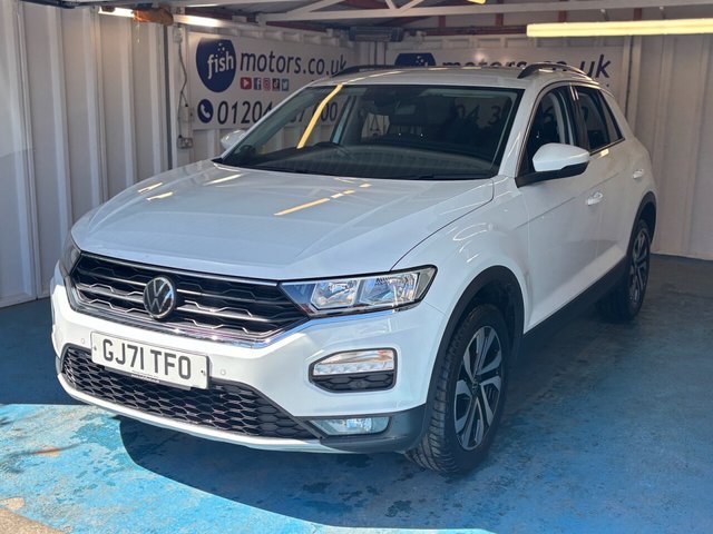 2021 71 VOLKSWAGEN T-ROC 1.0 TSI Active SUV 5dr Petrol Manual Euro 6 (s/s) (110 ps)+2 KEYS+1 OWNER FROM NEW+FSH+PARK CONTROL+PRIVACY+CLIMATE+ALLOYS+BLUETOOTH+MEDIA+NAV+USB+AUX+DAB+CRUISE 2 KEYS+1 OWNER FROM NEW+FSH+PARK CONTROL+PRIVACY+CLIMATE+ALLOYS+BLUETOOTH+MEDIA+NAV+USB+AUX+DAB+CRUISE+HPI CLEAR