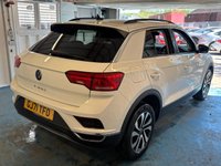 USED 2021 71 VOLKSWAGEN T-ROC 1.0 TSI Active SUV 5dr Petrol Manual Euro 6 (s/s) (110 ps)+2 KEYS+1 OWNER FROM NEW+FSH+PARK CONTROL+PRIVACY+CLIMATE+ALLOYS+BLUETOOTH+MEDIA+NAV+USB+AUX+DAB+CRUISE 2 KEYS+1 OWNER FROM NEW+FSH+PARK CONTROL+PRIVACY+CLIMATE+ALLOYS+BLUETOOTH+MEDIA+NAV+USB+AUX+DAB+CRUISE+HPI CLEAR