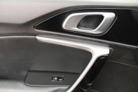 USED 2021 70 KIA XCEED 1.6 GDi 8.9kWh First Edition SUV 5dr Petrol Plug-in Hybrid DCT Euro 6 (s/s) (139 bhp) 