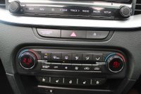 USED 2021 70 KIA XCEED 1.6 GDi 8.9kWh First Edition SUV 5dr Petrol Plug-in Hybrid DCT Euro 6 (s/s) (139 bhp) 
