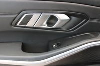 USED 2019 69 BMW 3 SERIES 2.0 330e 12kWh M Sport Saloon 4dr Petrol Plug-in Hybrid Auto Euro 6 (s/s) (292 ps) 