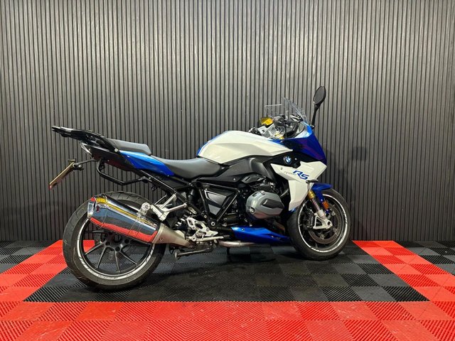View our BMW R 1200 RS