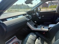 USED 2017 66 LAND ROVER RANGE ROVER EVOQUE 2.0 TD4 SE SUV 5dr Diesel Manual 4WD Euro 6 (s/s) (180 ps) FULL LEATHER* PARKING SENSORS* CRUISE CONTROL* HEATED FRONT SEATS* AUTO WIPERS & LIGHTS* CLIMATE CONTROL* 18" ALLOY WHEELS* DAB* BLUETOOTH* 2 KEYS*