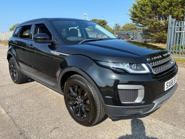 View our Land Rover Range Rover Evoque 2.0 TD4 SE SUV 5dr Diesel Manual 4WD Euro 6 (s/s) (180 ps)
