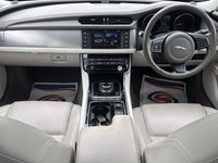 USED 2016 66 JAGUAR XF 2.0d Prestige Saloon 4dr Diesel Auto Euro 6 (s/s) (163 ps) 