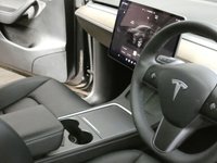 USED 2022 72 TESLA MODEL Y SUV 5dr Electric Auto RWD (346 ps) SAT NAV LEATHER HEATED SEATS SUNROOF PARKING CAMERA 1 OWNER WARRANTY