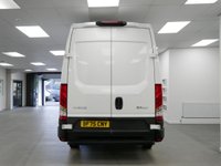 USED 2025 75 IVECO DAILY 2.3D 35S14 136 BHP MEDIUM 3520 HIGH ROOF BUSINESS AUTOMATIC AUTOMATIC | MEDIUM WHEELBASE | BUSINESS PACK