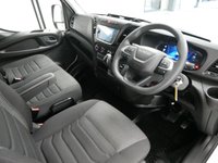 USED 2025 75 IVECO DAILY 2.3D 35S14 136 BHP MEDIUM 3520 HIGH ROOF BUSINESS AUTOMATIC AUTOMATIC | MEDIUM WHEELBASE | BUSINESS PACK