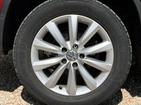 USED 2013 63 VOLKSWAGEN TIGUAN 2.0 Tiguan Match TDI BlueMotion Technology 4Motion Semi-Auto 4WD 5dr Sat Nav Parking Sensors