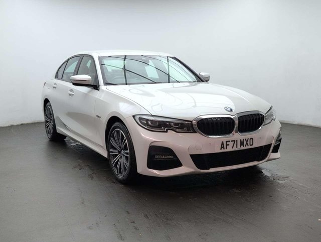 USED 2021 71 BMW 3 SERIES 2.0 330e M Sport Auto 4dr CLICK+COLLECT / HOME DELIVERY