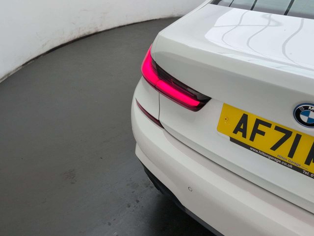 USED 2021 71 BMW 3 SERIES 2.0 330e M Sport Auto 4dr CLICK+COLLECT / HOME DELIVERY