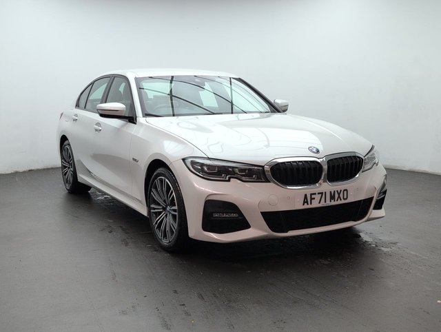 USED 2021 71 BMW 3 SERIES 2.0 330e M Sport Auto 4dr CLICK+COLLECT / HOME DELIVERY