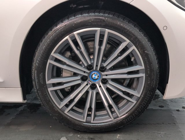 USED 2021 71 BMW 3 SERIES 2.0 330e M Sport Auto 4dr CLICK+COLLECT / HOME DELIVERY
