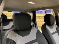 USED 2017 S DACIA DUSTER 1.5 dCi Prestige SUV 5dr Diesel EDC Euro 6 (s/s) (110 ps) 76,311 MILES ONLY TWO OWNERS RARE AUTOMATIC SUV