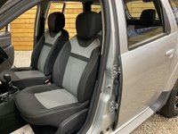 USED 2017 S DACIA DUSTER 1.5 dCi Prestige SUV 5dr Diesel EDC Euro 6 (s/s) (110 ps) 76,311 MILES ONLY TWO OWNERS RARE AUTOMATIC SUV