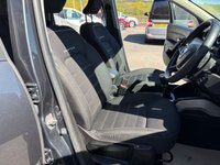 USED 2022 22 DACIA DUSTER 1.5 Blue dCi Prestige SUV 5dr Diesel Manual 4WD Euro 6 (s/s) (115 ps) DIESEL 4WD 4X4, 5 STAMPS, NEW GEARBOX, 99K MILES, 2 OWNERS