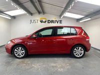 USED 2011 11 VOLKSWAGEN GOLF 1.6 TDI Match Hatchback 5dr Diesel Manual Euro 5 (105 ps) &pound;35 ROAD TAX, LOW MILEAGE !