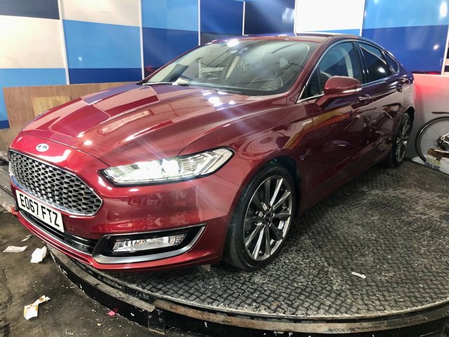 View our Ford Mondeo 2.0T EcoBoost Vignale Hatchback 5dr Petrol Auto Euro 6 (s/s) (240 ps)