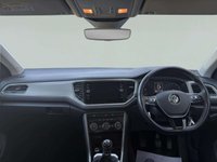 USED 2020 69 VOLKSWAGEN T-ROC 1.0 TSI GPF SE SUV 5dr Petrol Manual Euro 6 (s/s) (115 ps) 