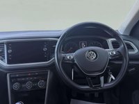 USED 2020 69 VOLKSWAGEN T-ROC 1.0 TSI GPF SE SUV 5dr Petrol Manual Euro 6 (s/s) (115 ps) 