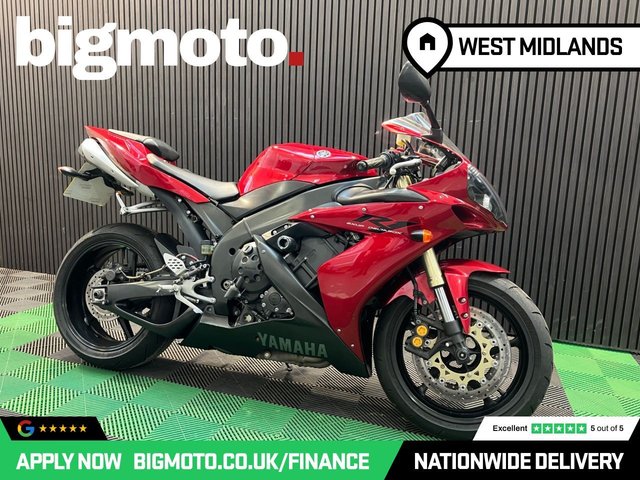View our YAMAHA R1
