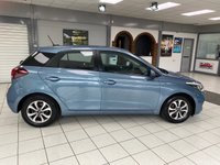 USED 2018 68 HYUNDAI I20 1.2 SE Launch Edition Hatchback 5dr Petrol Manual Euro 6 (s/s) (84 ps) CHAMPION BLUE / BLACK CLOTH TRIM / AIRCON / ELECTRIC WINDOWS X4 / ELECTRIC MIRRORS / AUTO LIGHHTS / DAB FM AM TUNER / BLUETOOTH / SMARTPHONE APP CONNECT / CRUISE CONTROL / SPEED LIMITER / REAR PARKING CAMERA AND SENSORS / SPACE SAVER SPARE WHEEL / SERVICE HISTORY