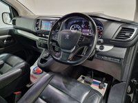 USED 2017 17 PEUGEOT TRAVELLER 2.0 BlueHDi Allure Compact MPV 5dr Diesel EAT SWB Euro 6 (s/s) (180 ps) 